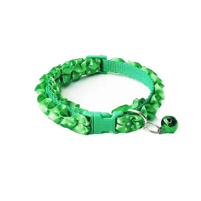 Petit collier réglable avec clochette pour animal de compagnie, collier en dentelle pour chien, acce