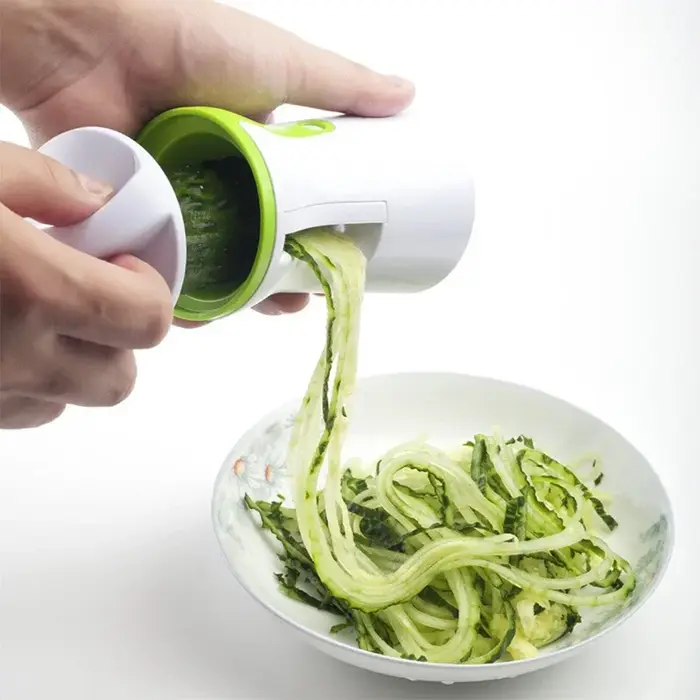 Nouveau Broyeur de légumes en spirale, machine à spaghetti, entonnoir en spirale, râpe à légumes