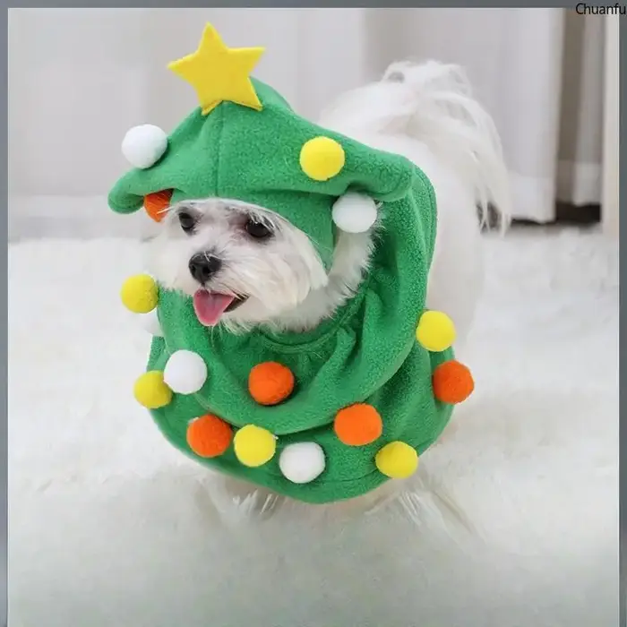 Costume de Noël pour animaux de compagnie, tenue festive chaude et réglable pour chiens et chats, avec capuche double couche, boules colorées et fermetures à velcro, pour occasions spéciales et réunions familiales