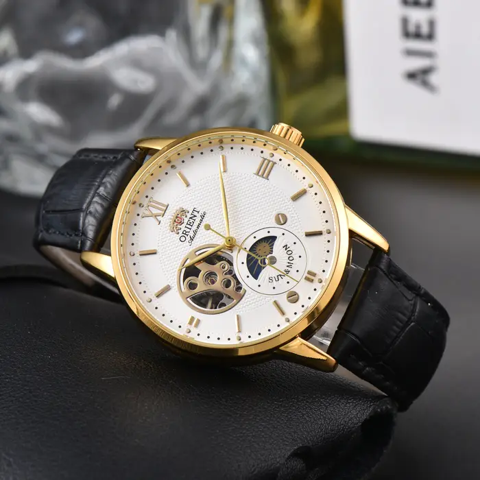 Montre automatique ORIENT homme phase lune squelette cadran or boîtier bracelet cuir noir mécanique