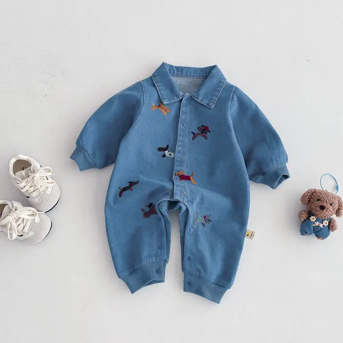 Costume une pièce pour bébé