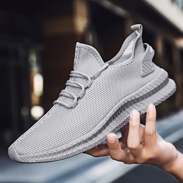 Chaussures de course respirantes pour hommes et femmes, baskets légères vulcanisées à plateforme, à 