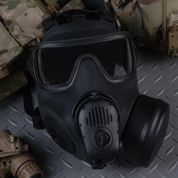 Masque à gaz simulation FM 53 non fonctionnel avec microphone et ventilation accessoire chasse airsoft