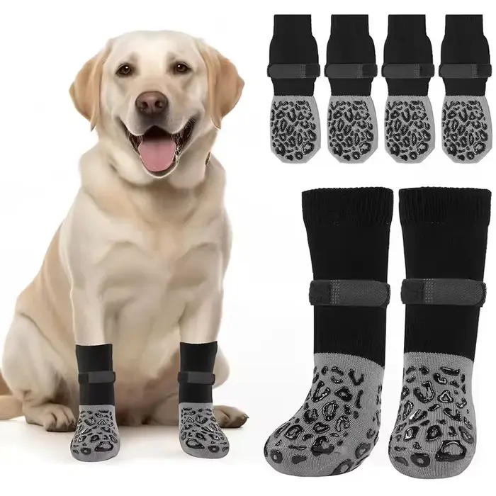 4 protections antidérapantes pour pattes de chien avec contrôle de traction
