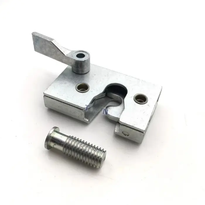 Accessoires pour excavatrices YC85/135-8-6 : Verrou de pare-brise avant, Verrou de fenêtre avant, Ve