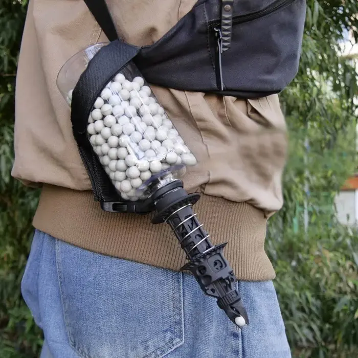 Accessoires de lance-pierre créatifs portables d'extérieur EDC : Compartiment de rangement pour char