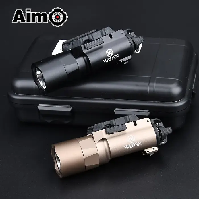 Lampe torche de chasse WADSN X300U 600 lumens LED blanche pour pistolet 1911 sur rail 20MM
