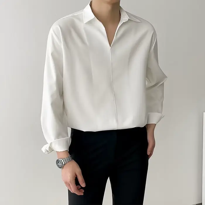 Nouveau coréen col en V hommes chemises de luxe décontracté Style tombant mince couleur unie à manch