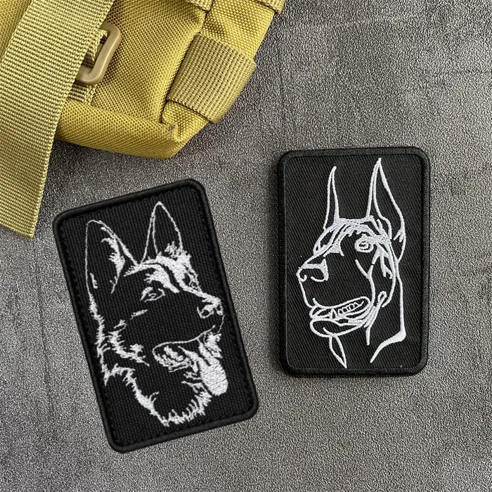 Loquets de patrons brodés pour chiens Accessoires de sac à dos tactiques Autocollants à crochet et boucle Accessoires de vêtements pour hommes et femmes Occasions extérieures Décoration de vêtements de compagnie