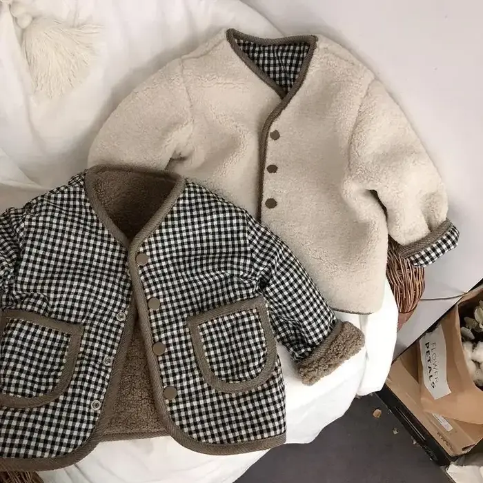 HoneyCherry automne et hiver nouvelle veste chaude enfants deux côtés porter Plaid en peluche veste 