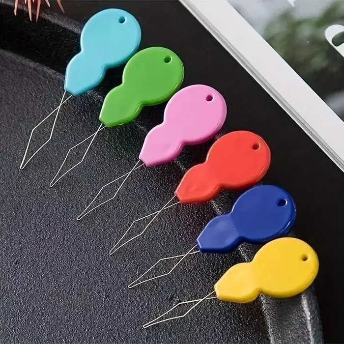 Aiguilles à coudre en plastique pour couture facile et tricotage confortable pour femmes et hommes occasions spéciales trousse à couture polyvalente