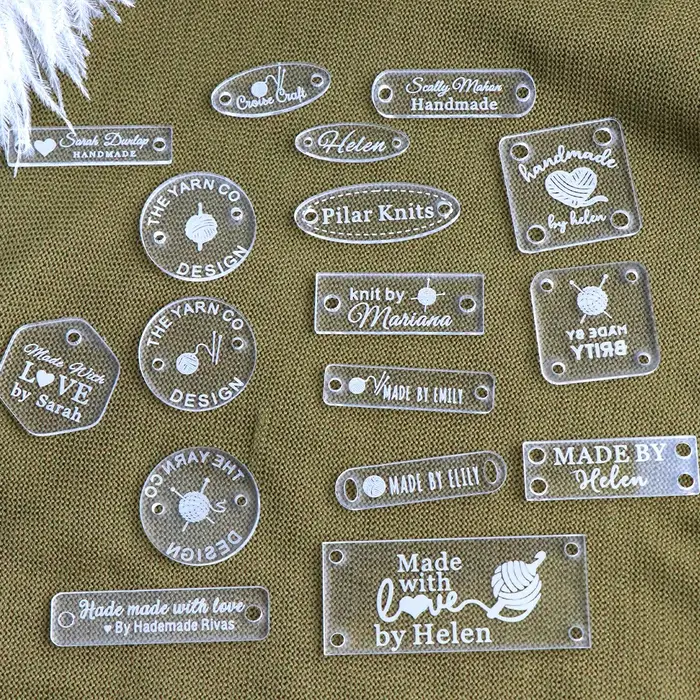 Étiquettes Attro Personnalisées pour Vêtements Faites à la Main