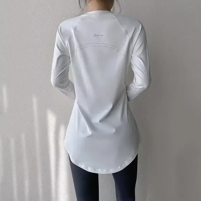 Nouvelle chemise de yoga ajustée à manches longues, vêtements de sport de course à pied d'exercice d