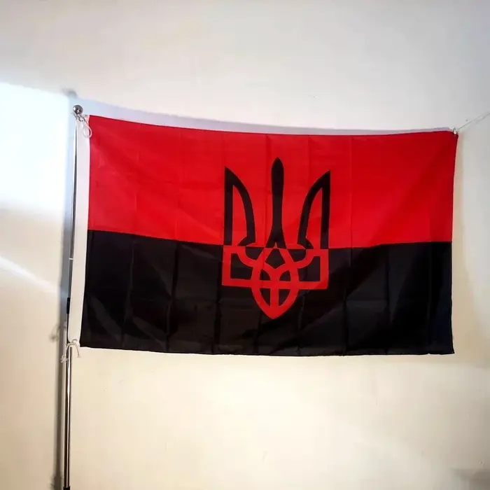 Armoiries d'insurgés d'Ukraini, Slava d'Ukraine, Rouge UA, 90x150cm, Polyester