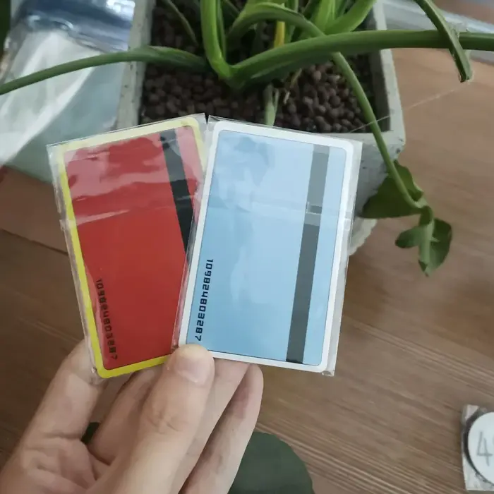 Carte de licence Anime Hunter x Hunter personnages Hisoka Kurapika Killua Zoldyck carte en plastique accessoire de collection cosplay occasionnels femmes