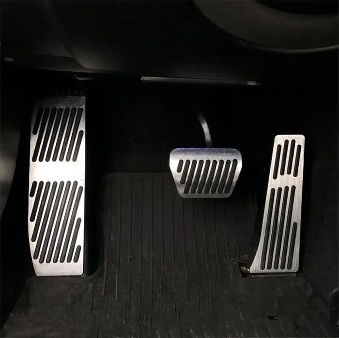 Plaquettes de pédale de repos de pied de frein de carburant de gaz d'accélérateur antidérapant de pe