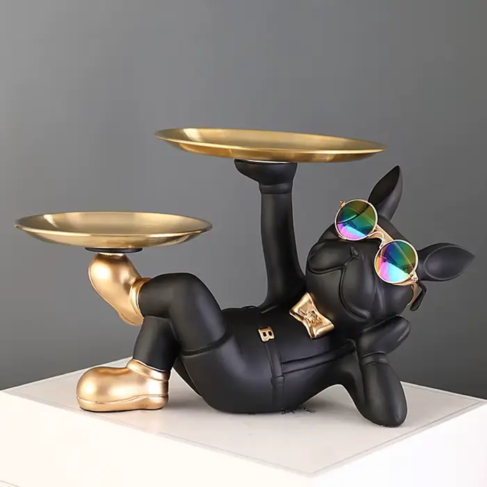 Figurines d'animaux bouledogue