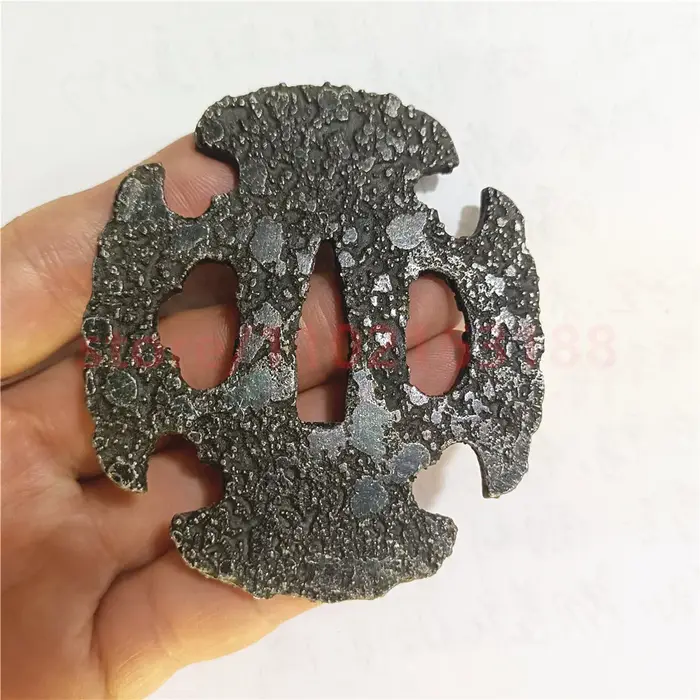 Garde-mains en fer Tsuba en acier Unique, pour véritable japonais, samouraï Katana, raccords d'épée,