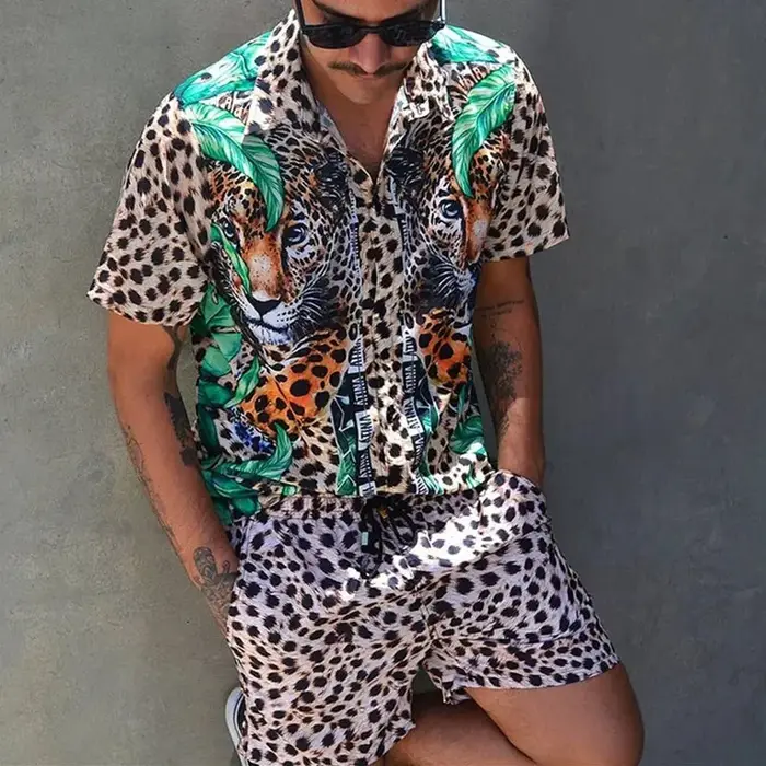 2024 été hommes de mode imprimé léopard à manches courtes chemise et shorts ensemble plage Style t-s