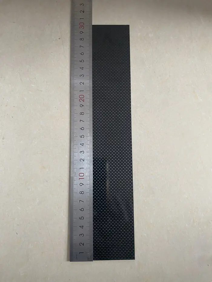 1 pièce de feuille de fibre de carbone 3K haute dureté 300x50mm, panneau 100% carbone pur anti-UV, é