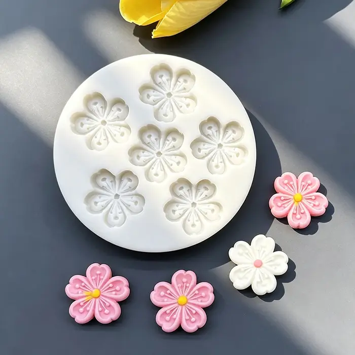 Moule en silicone en forme de fleur Sakura