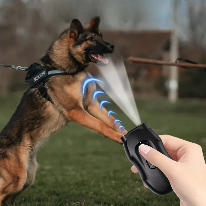 Répulsif ultrasonique pour chiens dispositif d'entraînement arrêter aboiements accessoire extérieur intérieur entraînement chiens occasionnels aboiements excessifs