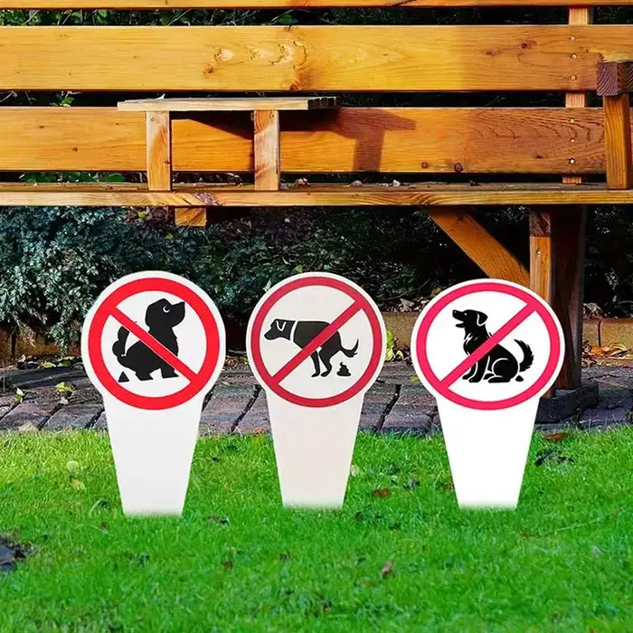 Panneau en plastique « Pas de crottes de chien » – Avertissement de proscution des excréments – Panneau de jardin avec piquet – Avertissement extérieur étanche pour les propriétaires d'animaux – Prévi