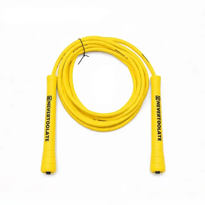 JR100-6 Corde à sauter en PVC de 6 mm de diamètre AVEC NOYAU FILETÉ, 3,2 mètres de long, poignée moy