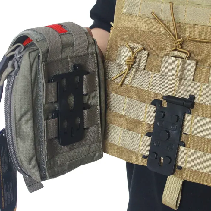 Plaque d'attachement MOLLE tactique VULPO pour poches et équipements chasse militaire