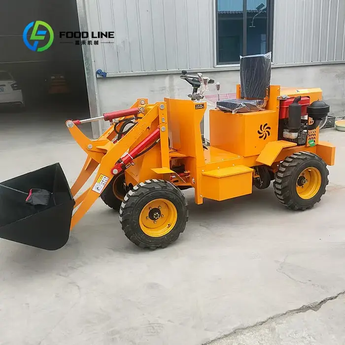 Chargeur agricole électrique personnalisé à quatre roues motrices, petit modèle, avec pelle à herbe 